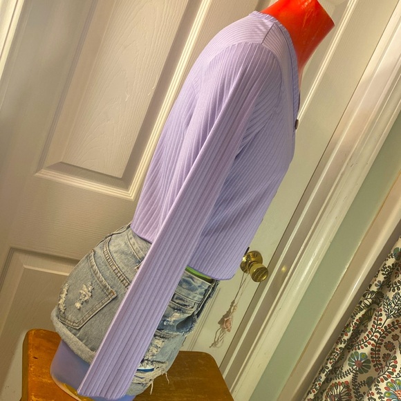 Lilac Purple Long sleeve Buttoned Crop Top - Picture 5 of 11